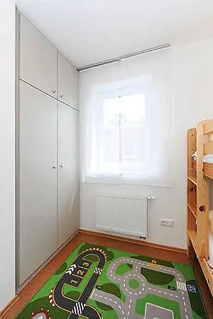 Ferienhaeuser Nordsee_trio Бензерзиль